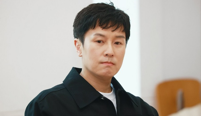 폭행 논란 MC 딩동 응원했던 신화 김동완이 전직 매니저 폭로글에 단호한 입장을 밝혔다