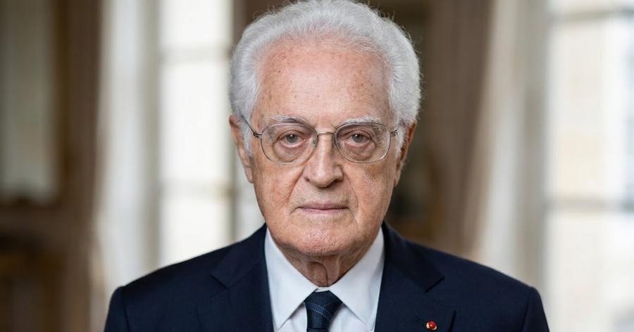 프랑스 사회당의 기둥 리오넬 조스팽 전 총리 향년 88세로 별세 : 좌우 동거정부의 한 축 담당