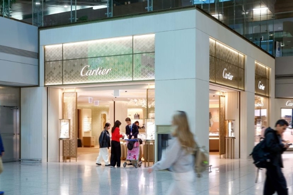 기준 환율을 올렸는데 가격 경쟁력은 오히려 좋아진다고? 면세점이 고환율 장기화에 대처하는 방법