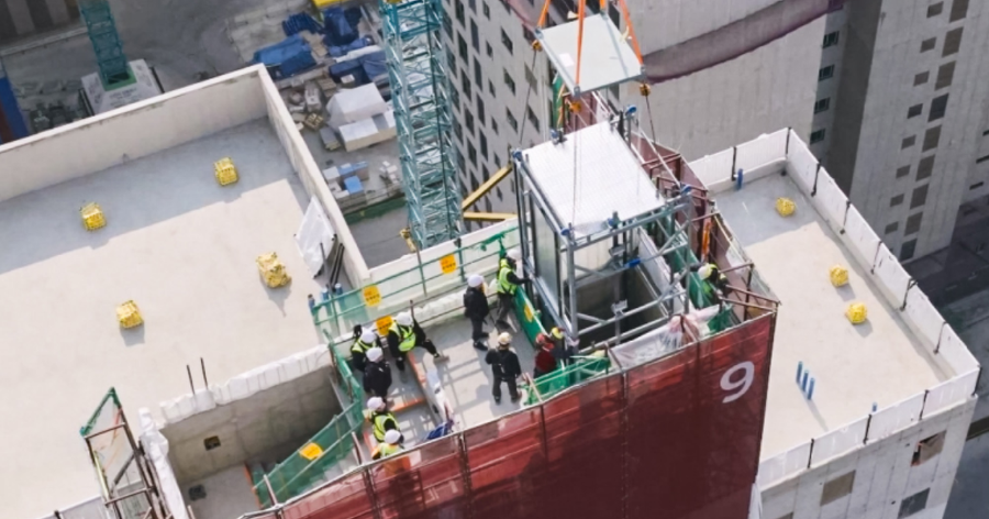 고난도·고위험 엘리베이터 설치가 확 달라진다, 현대건설 '모듈러 엘리베이터' 현장 용접 없이 이틀 만에 작업 끝내