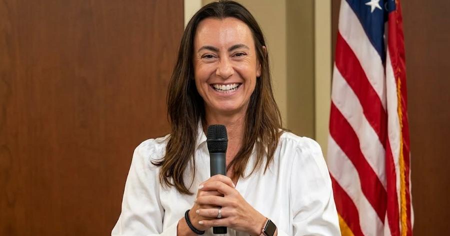 트럼프 자택 '마러라고'에서 주 하원의회 선거 패배 : 공화당 11월 중간선거 '폭망각' 떴다?