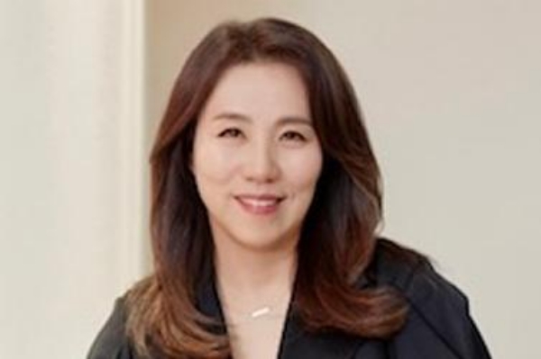 LG생활건강 이선주 '브랜드별 책임경영' 효과 나타난다 : 헤어케어 '닥터그루트' 북미 뷰티 시장 온·오프 확장