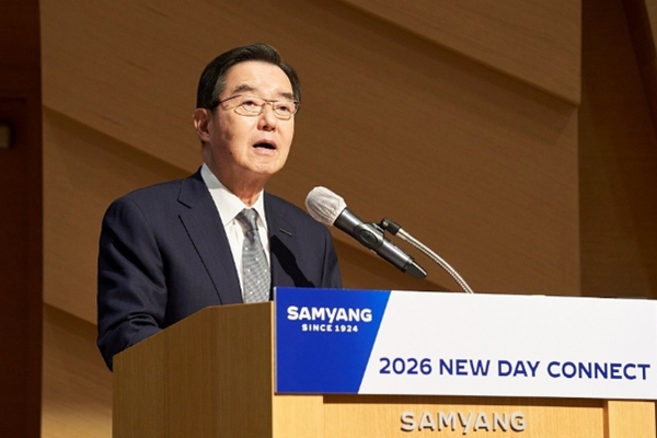  삼양 회장 김윤 '담합 리스크' 와중에 '지배력 유지' 행보, 이사회 축소와 '의장 장기집권' 관철에 주주 권한 위축 우려