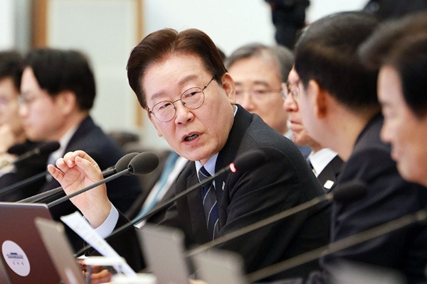 '빵 안 굽는 베이커리' 퇴출, 공제대상 업종 대폭 축소해 '상속용 편법' 막는다