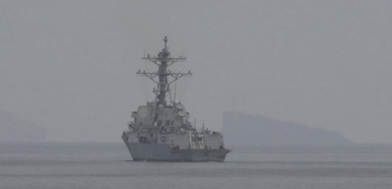 이란전쟁 종전협상 중 미국 군함 2척이 호르무즈 해협 진입을 시도했다 : 긴장이 더 커질 것으로 보인다