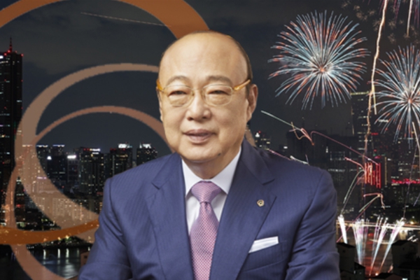 한화솔루션 주주 반발에 김승연이 내린 결단은
연봉 안받고 유증 줄이고