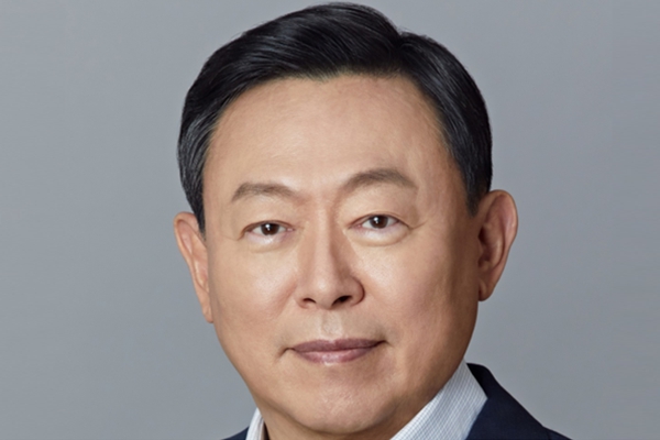 '신동빈 변호사비' 둘러싼 롯데 14개 계열사의 소송과 패소 : '총수 사법 리스크'에 회삿돈 쓰던 관행 변화 불가피해졌다