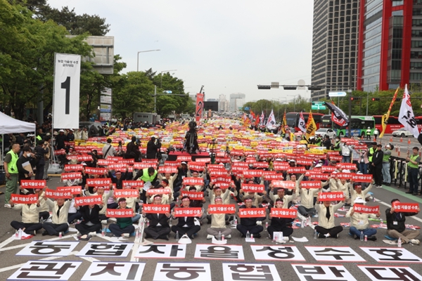 농협법 개정안 둘러싸고 커지는 잡음이 계속 커지고 있다 :  농협 자율성 보장 vs 관제집회 중단