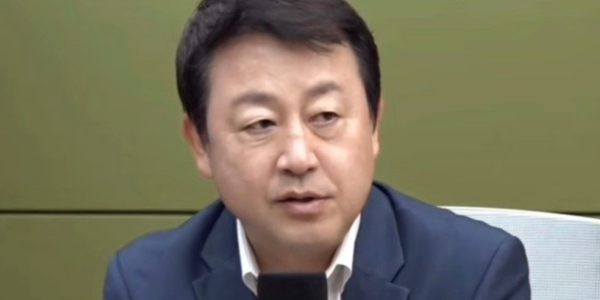 정청래의 평택을 재보궐 '묘수'는 김용남? '반검찰' 조국 상대로 검찰 출신 '뉴 이재명' 물망