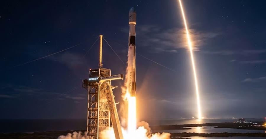 일론 머스크, 스페이스X의 AI 코딩 약점 보완 시도 : 베이조스가 로켓 재착륙 성공하니 한 발 더 나아간다