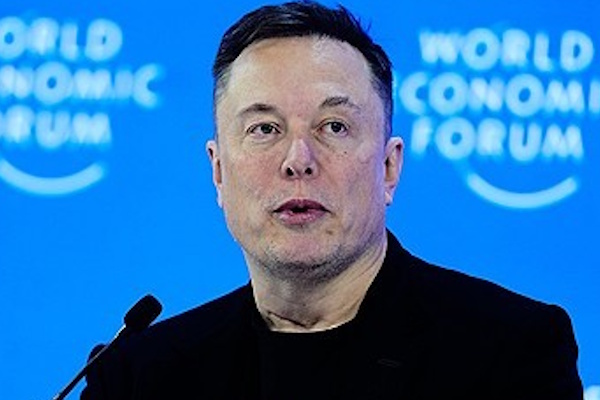 일론 머스크, 스페이스X의 AI 코딩 약점 보완 시도 : 베이조스가 로켓 재착륙 성공하니 한 발 더 나아간다