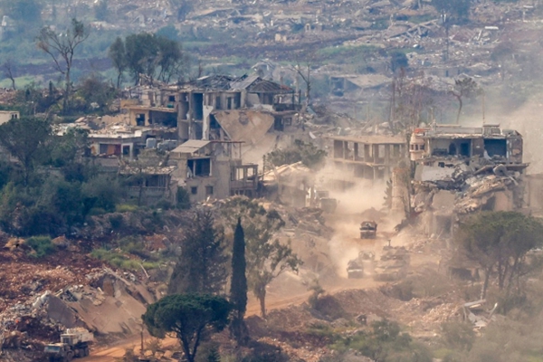 미국-이란 2차 종전 협상도 결렬, 호르무즈와 핵 프로그램 놓고 입장차 여전 : 트럼프 우리는 모든 카드 갖고 있다 압박 유지