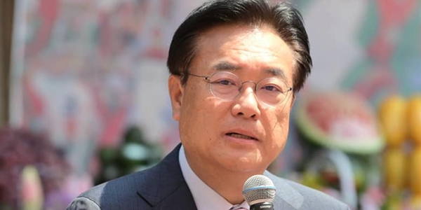 정진석이 추경호를 직격하며 자신의 출마를 정당화 했다, 내란중요임무 종사자도 공천했다