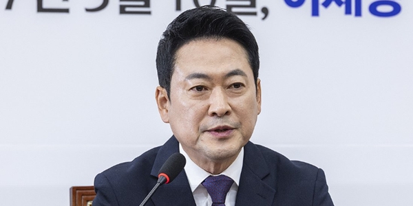 국민의힘 부산 북구갑에 박민식 공천 : 장동혁과 박민식 '단일화 없다' 한 목소리
