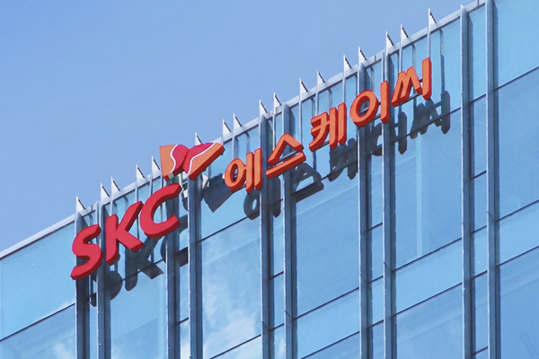 SKC 1조2천억 규모 유상증자로 미래 사업 확장·재무구조 개선 박차, 조달 금액 높아져 효과 상승