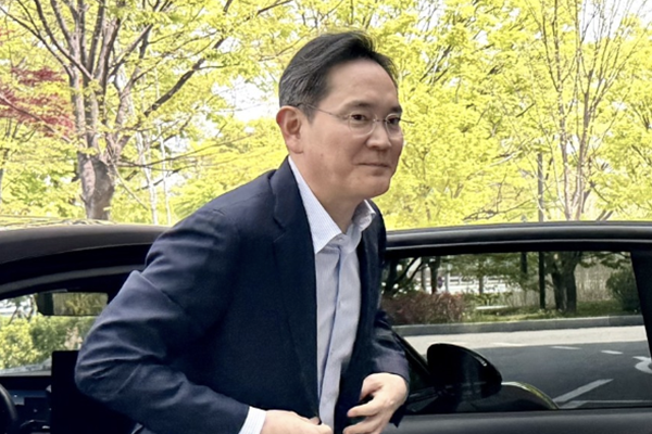 삼성가 '결단의 리더십' 순간 임박했나 : 이재용 침묵 속 '뉴삼성' 도약 전망 흐리는 총파업 위기가 고조되고 있다