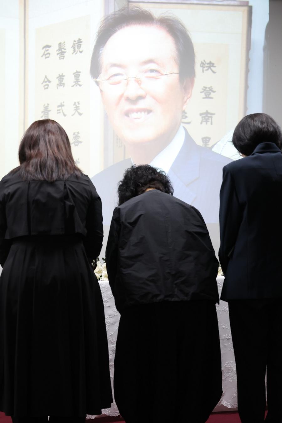 스승의날에 마주한 참스승 이선재 교장, 김미향 교수 : 생명 나눔과 기부로 이어진 가르침