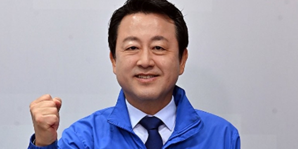 내가 하면 '송곳 검증'이고, 남이 하면 '편파 난타'인가 : '김용남 대부업 의혹'에 민주당의 이중잣대