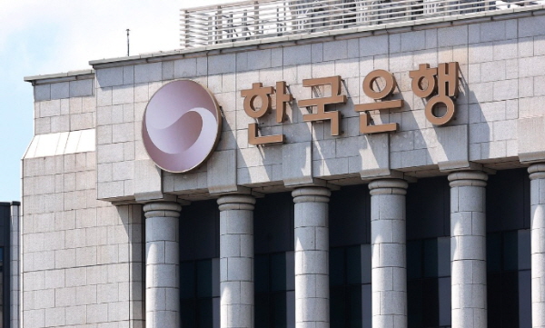 [허프 트렌드] '토큰'으로 금융 국경 허문다 : 기축통화국 중앙은행 주도 '프로젝트 아고라'에 한국은행과 우리·신한은행 참여