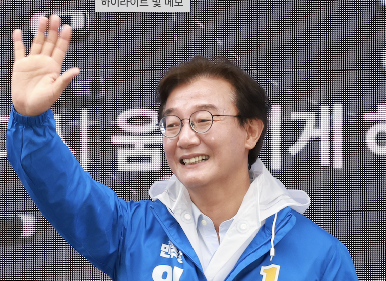 [6·3선거 당선유력/부산시장] 민주당 전재수 '부산 탈환'에 성공했다, 민주당 '동진행보' 핵심 축으로
