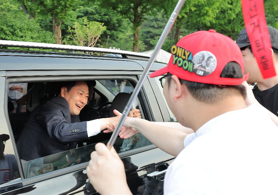 망조 든 중앙선거관리위원회 : 부정선거 음모론 횡행하는데 투표용지도 못 챙겨 '부실' 자인하고 참정권 해쳤다