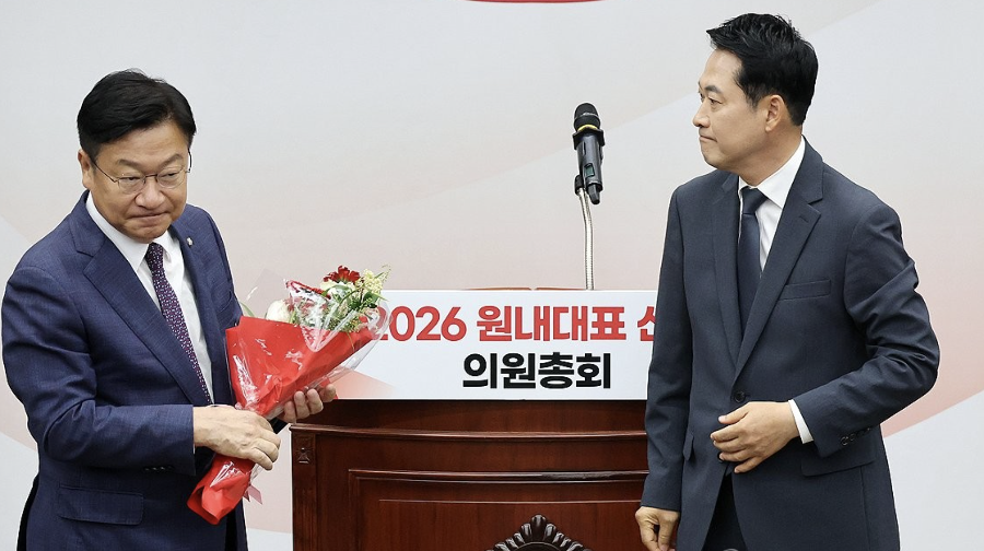 '장동혁 책임론'이 당 안팎에서 확산한다 : 장 대표는 이번에도 '8일 단식투쟁' 때처럼 버틸 수 있을까