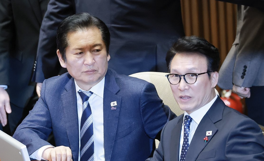 '1인1표제'가 민주당의 새로운 전선으로 떠오른다 : 정청래는 '당원주권주의'를 지켜낼까
