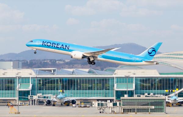 [2026 기후경쟁력포럼] '친환경 날개만 비행하는 시대 온다' 항공업계의 새 미션 : 지속가능항공유 확보, 기술과 운항 혁신