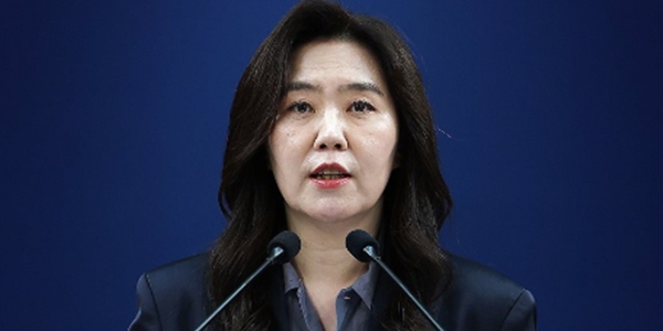 청와대의 '이상한' 침묵 : 대통령 격노 나는 대통령과 통화 유투버 주장을 그냥 놔둔다