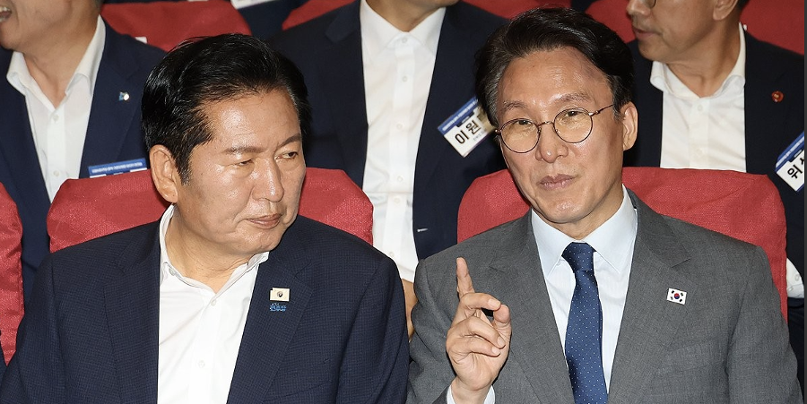 민주당 전당대회 사실상 시작됐나, 정청래·김민석·송영길 모두 '몸풀기' 나섰다