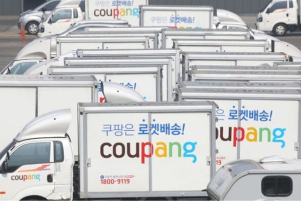 쿠팡이 국내 고용시장 큰손으로 떠올랐다 : 지난해 말 기준 10만 8131명으로 삼성 현대차 LG 이어 4위