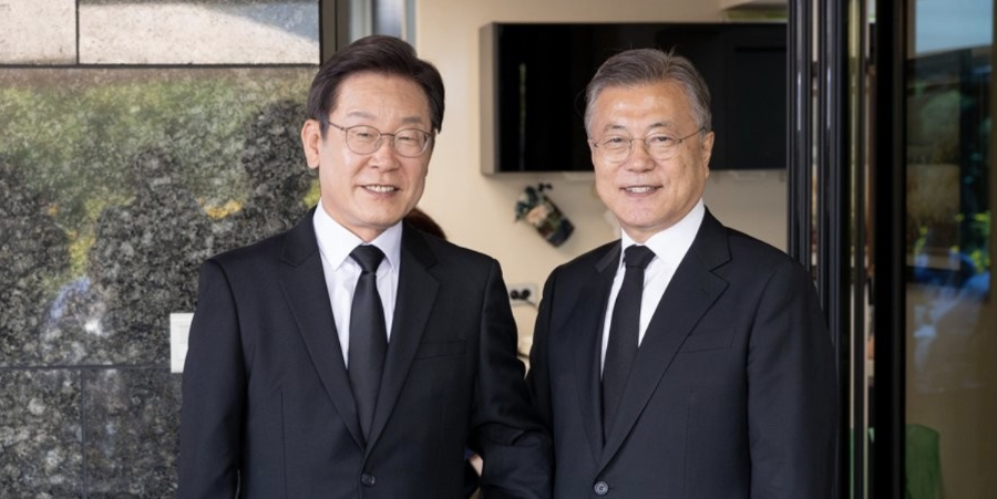 '노무현 신화' 만든 50대가 민주당을 떠나고 있다 : 이재명 지지율 '데드크로스'에 나타난 정치적 함의