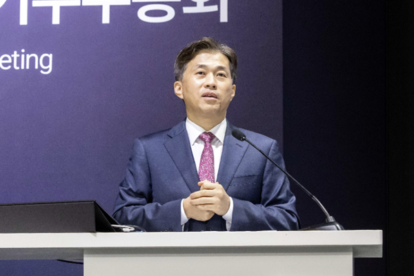 SK하이닉스는 'HBM 춘추전국' 허용할 생각 없다, 곽노정 대역폭 우려 털고 45조 자금조달로 '아성 강화' 총력