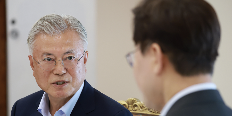 이재명·문재인 회동, 민주당 '명문정당' 기류 살아나나 : 이 와중에 김민석은 '유시민 공격'