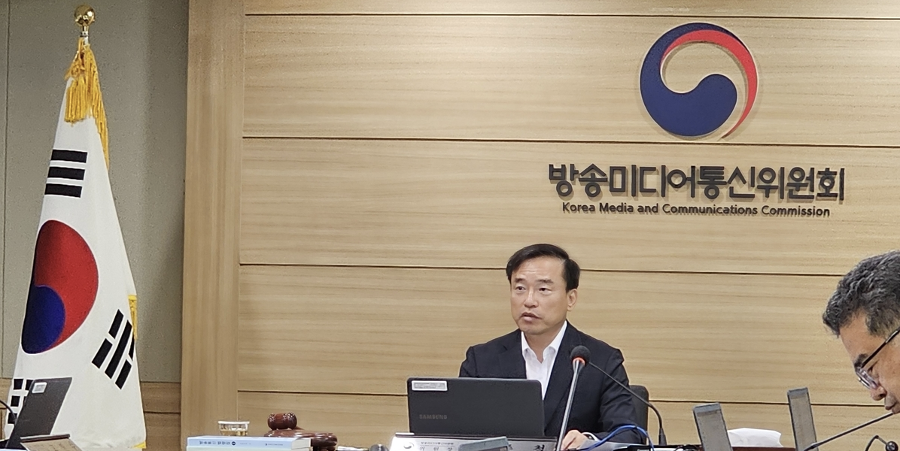'7·7법' 시행 시작, 이것으로 끝이 아니다 : '정권의 악용' 우려에 민주당이 답할 차례