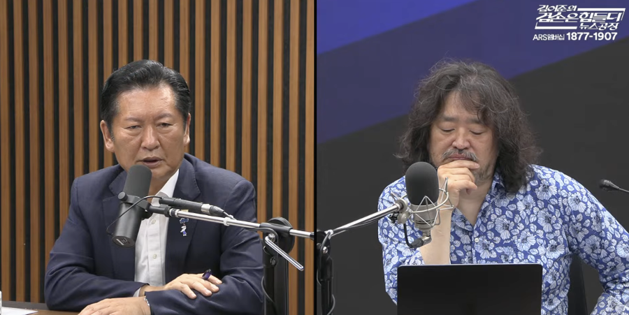 정청래, 조국혁신당 합당 카드 다시 꺼냈다 : 강득구·홍익표 만난 자리에 같이 있었다