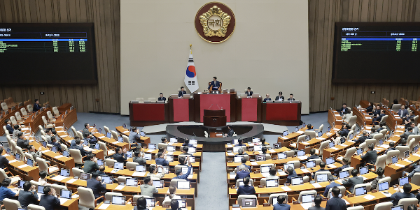 국힘 상임위원장의 면면 : 비 좀 왔으면 김성원 산자중기위원장, 임이자는 성평등가족위원장 자리 양보