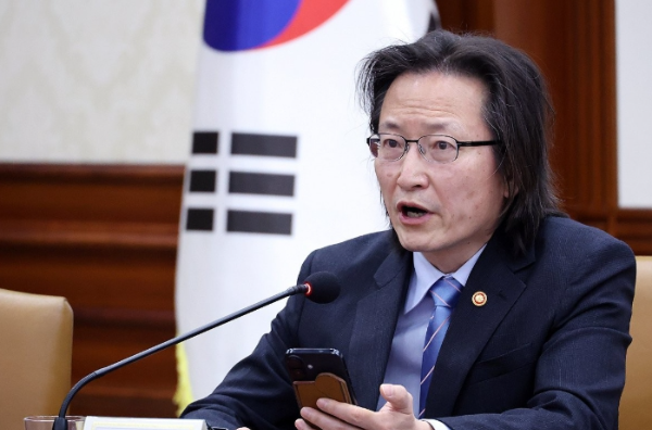 주병기 공정위원장 담합 반복하는 기업 등록취소·영업정지 추진 : 시장 참여 제한 강화