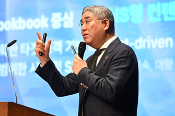 김덕주 신세계인터내셔날 '제2의 어뮤즈' 찾는다 : 자체 K뷰티 브랜드를 글로벌 성장 축으로 키울 수 있을지가 관건