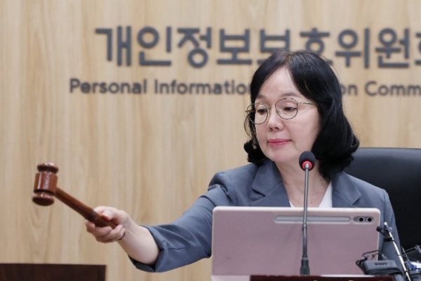 개인정보위 '펨토셀 해킹' KT에 과징금 540억 부과, SK텔레콤 과징금의 40% 수준