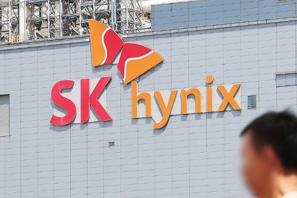 SK하이닉스에 성과급 두고 '노조 통합' 움직임, 사흘 만에 임직원 10%이 새 노조에 모였다