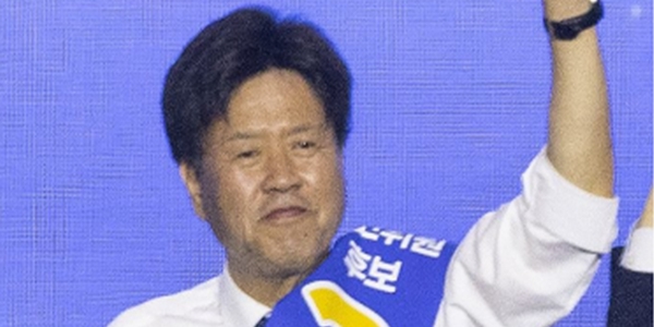 김용 최고위원 낙선, 김영호·임미애 '막판 사퇴'도 소용 없었다 : '친명 마케팅' 한계 드러냈나