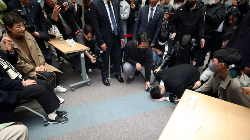 비자금 폭로하고 가족과 절연했던  전두환 손자 전우원씨 근황 : 제가 처음으로 계약서 쓰고 일합니다
