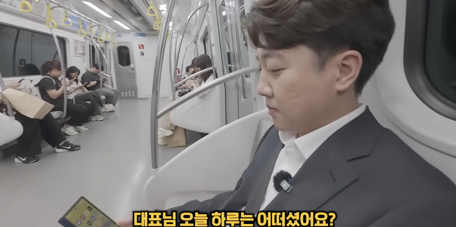 개혁신당 이준석 대표 사퇴, 지선 참패와 '정이한 테러자작극' 석달 만 : 개혁신당 '사실상 붕괴' 수순 밟나
