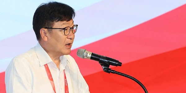 국민의힘 정점식, '박근혜 연찬회 참석' 비판한 민주당에 역공 멸칭 쓰지말고 민주당 출신 대통령 불러라