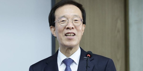 이석연 국민통합위원장 퇴임 이재명 정부와 생각 많이 달랐다, '보수통합'은 무리수였나
