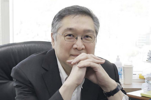 두산퓨얼셀 대형 낭보에도 '데이터센터 님비' 선반영에 주가는 급락, 이두순 기업가치와 수익성 반등 위한 추가 수주 관건
