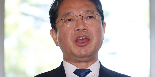 법무장관 후보자 김승원 이 대통령 공소취소 지휘 없다 : '공취모 대표' 6개월 만에 180도 바뀌었다