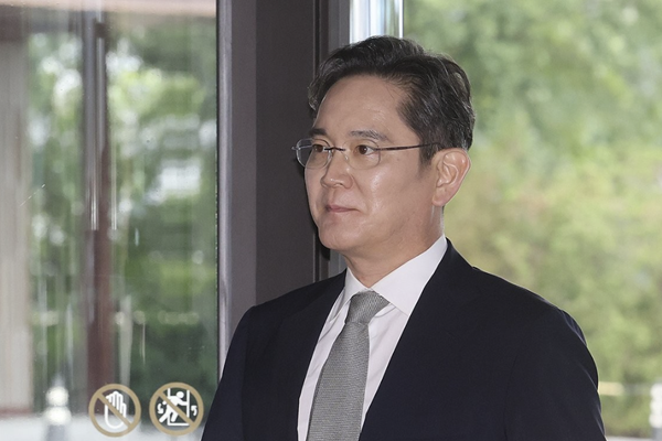이재용 삼성전자 하반기 '영업이익 200조'와 'HBM 1위' 잰걸음 : 이 와중에 '대미 투자 결정'에 쏠리는 눈