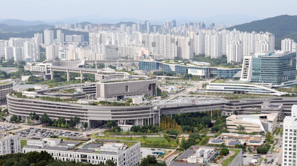 공공기관은 내려보내는데 지방정부 돈줄은 막겠다는 모순 : 진정한 균형발전은 재정분권 실현으로